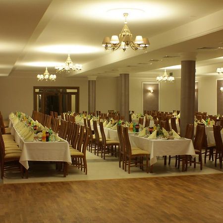 Hotel Stary Mlyn Suchedniów エクステリア 写真