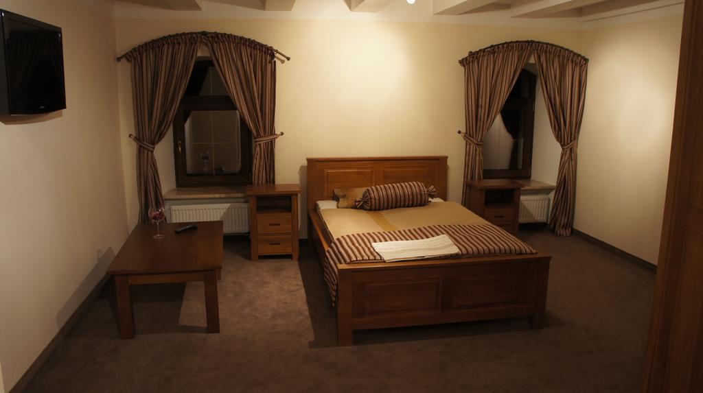 Hotel Stary Mlyn Suchedniów 部屋 写真